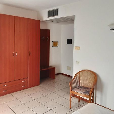Hotel Florida Limone sul Garda Eksteriør billede